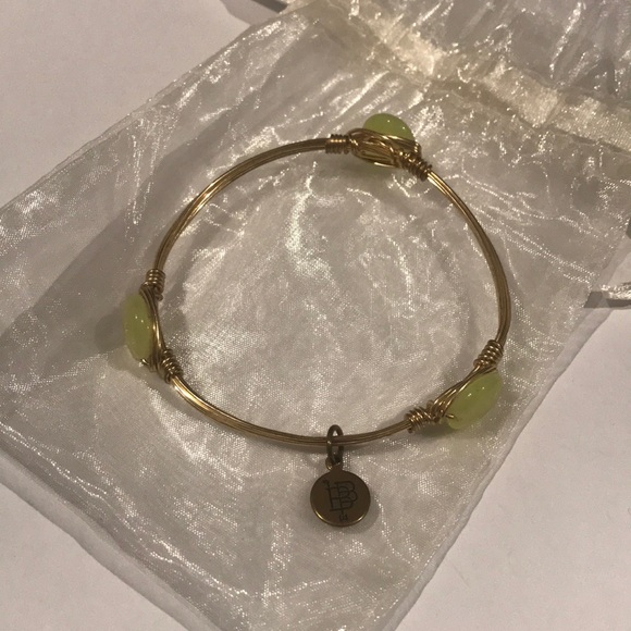 Bourbon and Bowties bracelet - Picture 2 of 4